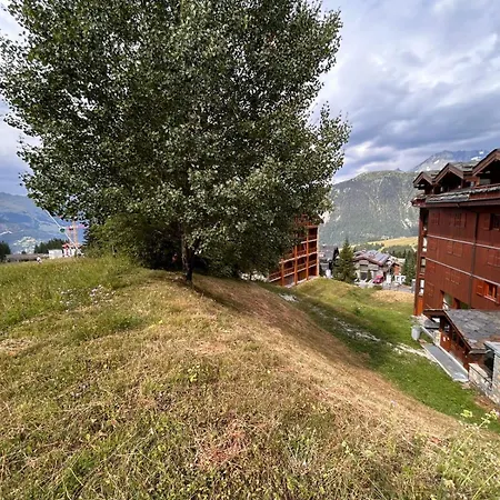 1850 Skis Aux Pieds Apartamento *