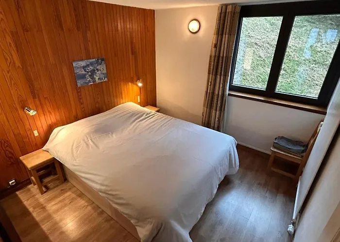 1850 Skis Aux Pieds *