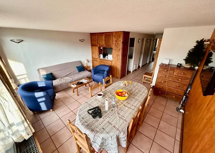 1850 Skis Aux Pieds Courchevel